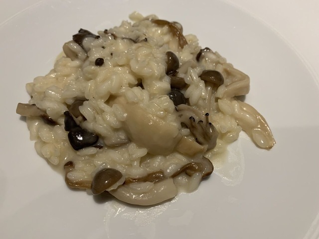 IXRHlvGhRLWRbC1ywBHGGg